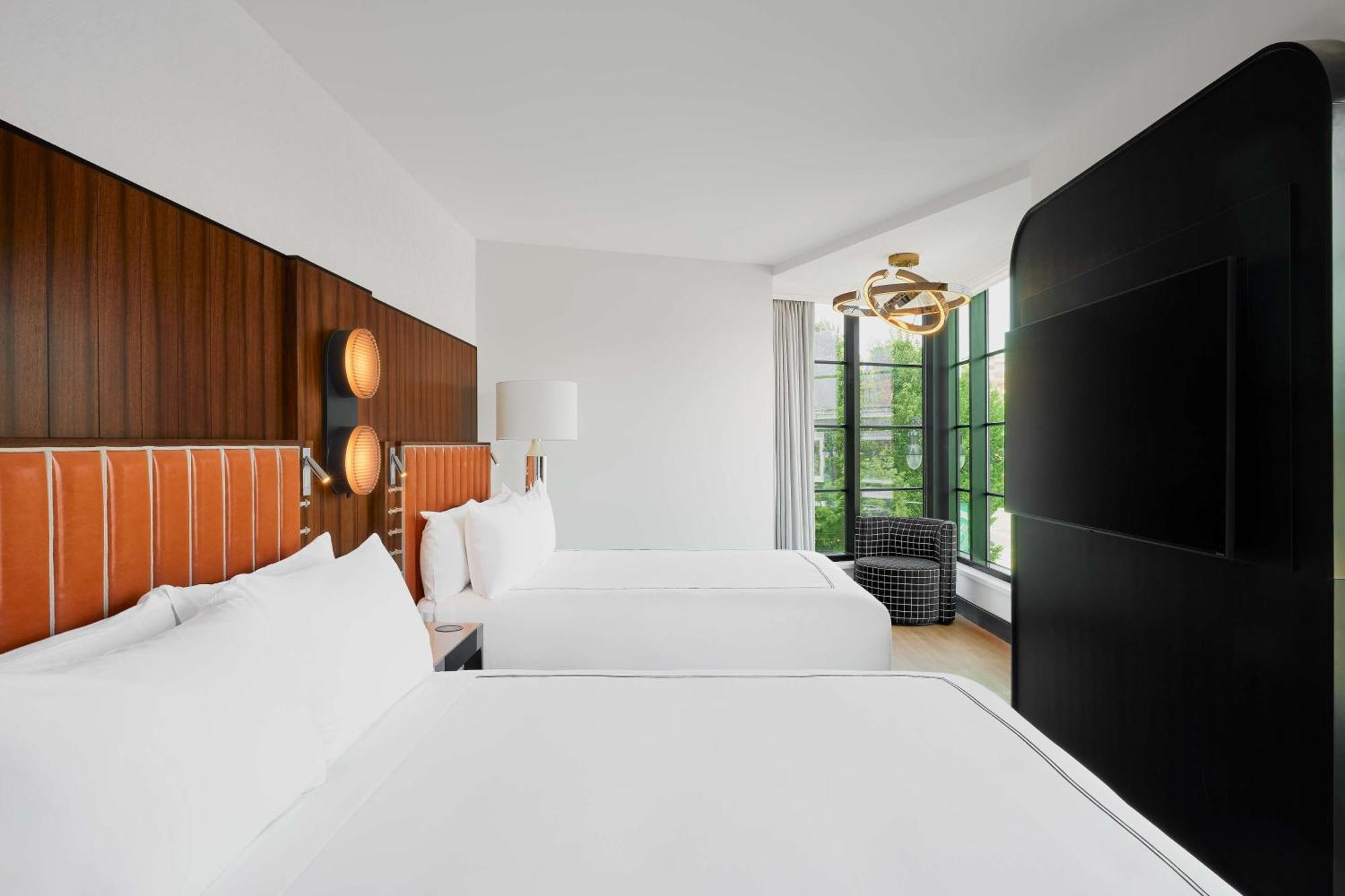 The Godfrey Detroit, Curio Collection By Hilton Hotell Exteriör bild